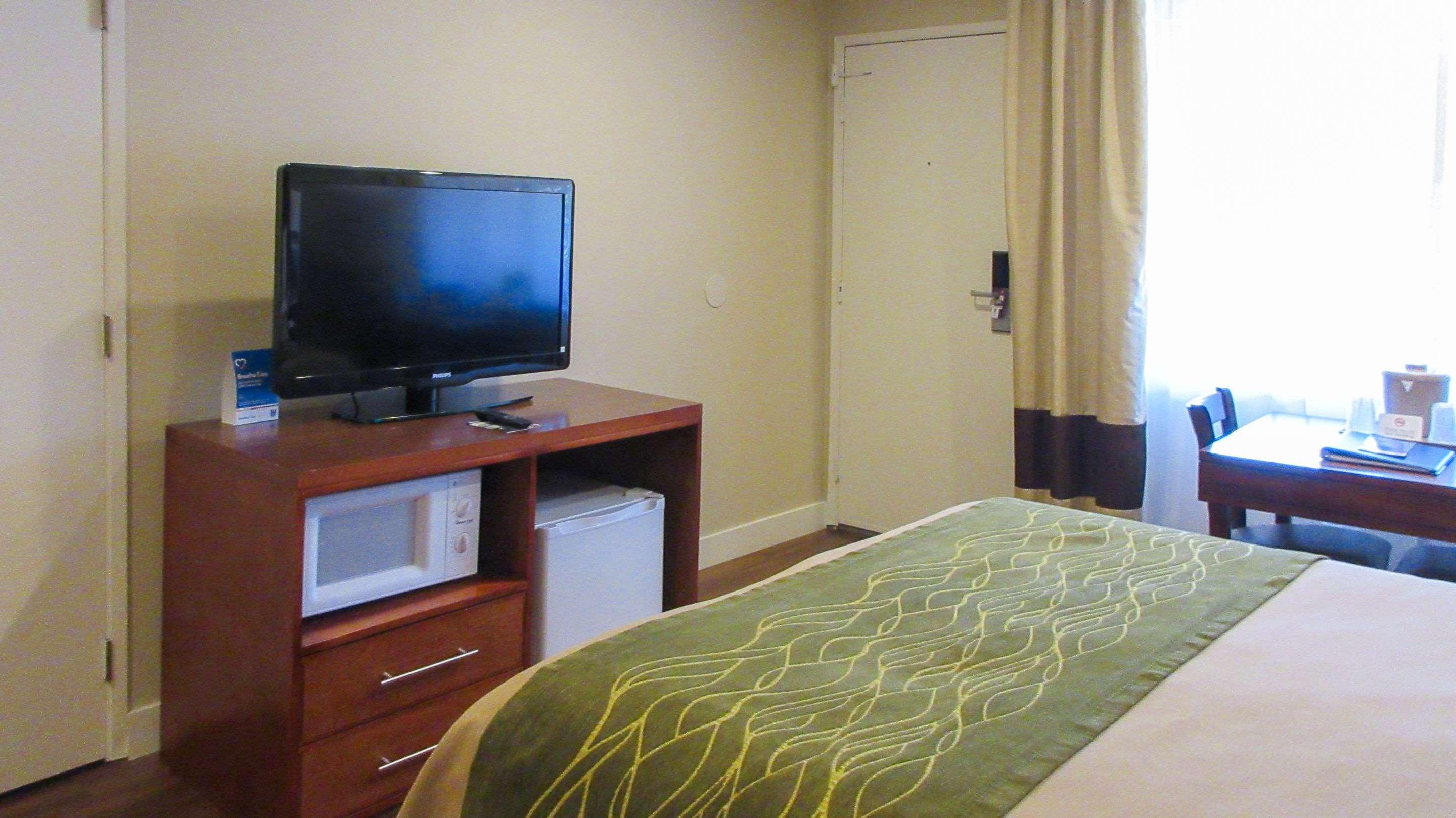 Comfort Inn Bishop Bagian luar foto