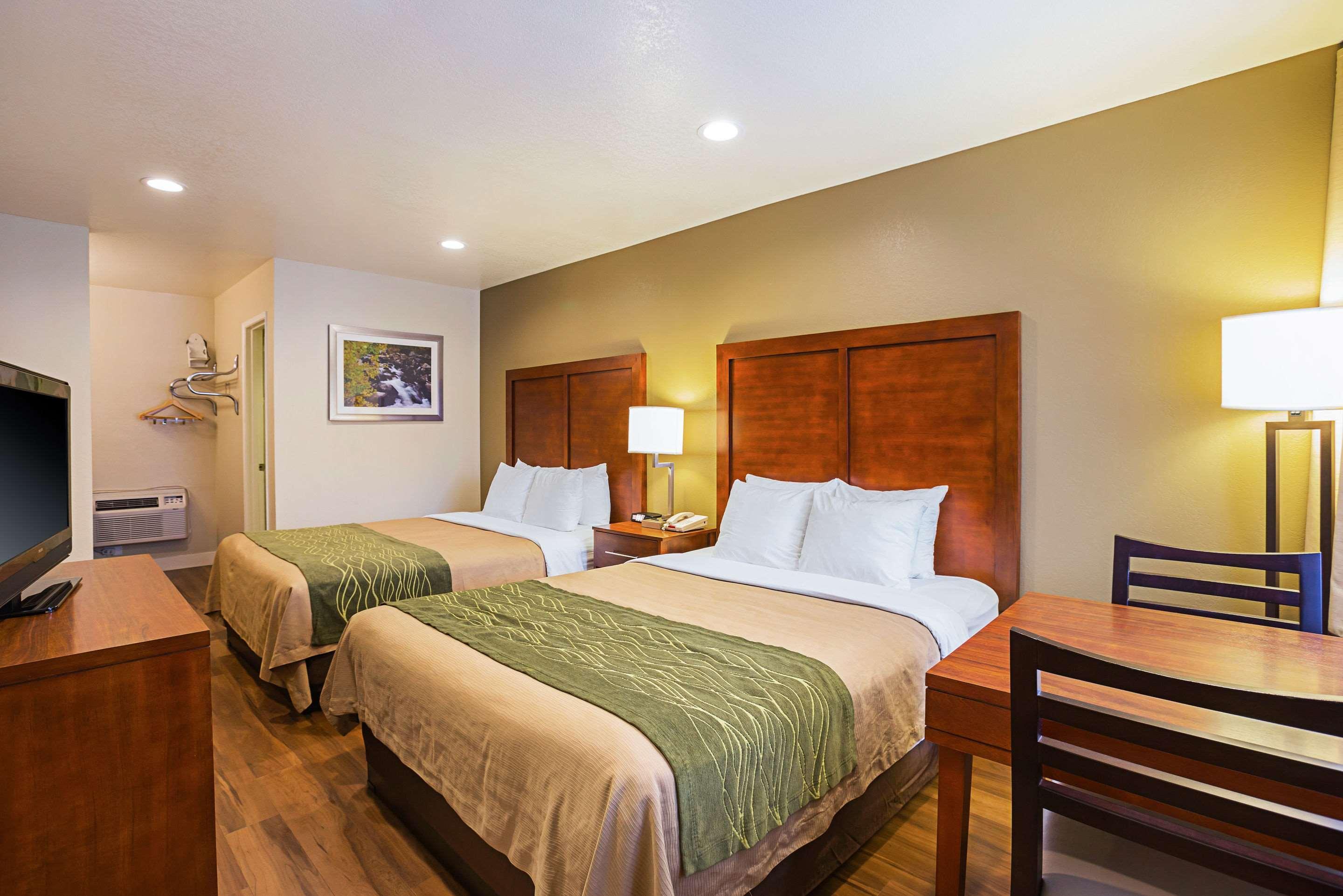 Comfort Inn Bishop Bagian luar foto